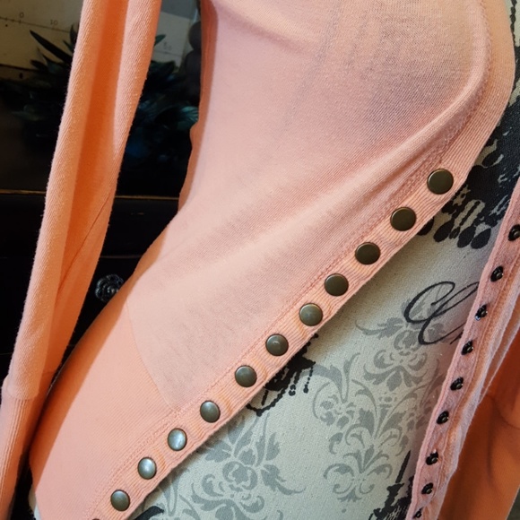 Sweaters - Boutique style cardigan